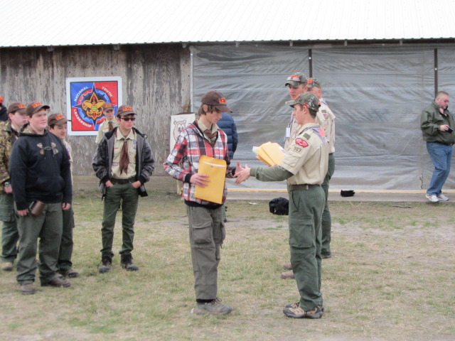 2014/01(January)/Troop214-NYLT/640x480_2014-01-01-Troop214-NYLT-18-Chance.JPG