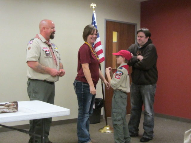 2014/02(February)/Troop214-Court-of-Honor/640x480_2014-02-03-Troop214-COH-16-Scot-Shea-Connor-Mark.JPG
