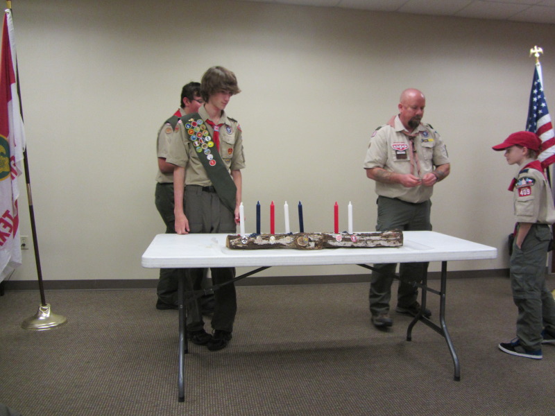 2014/02(February)/Troop214-Court-of-Honor/800x600_2014-02-03-Troop214-COH-15-Chance-Nathan-Scot.JPG