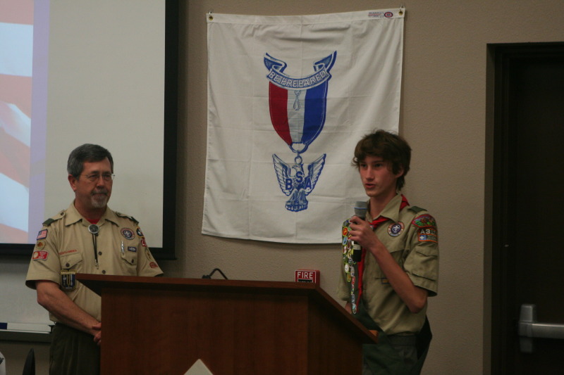 2014/02(February)/Troop214-Jack-Eagle-COH/800x600_2014-03-02-Troop214-Jack-Eagle-COH-05-Chance-Ken.JPG
