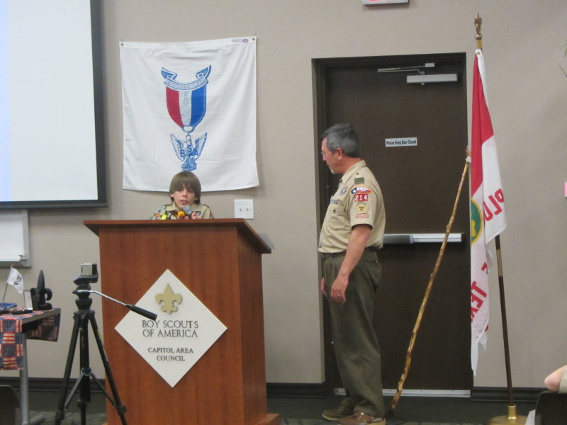 2014/02(February)/Troop214-Jack-Eagle-COH/800x600_2014-03-02-Troop214-Jack-Eagle-COH-26-Ken.JPG
