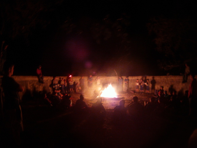 2014/02(February)/Troop214-and-Troop990-Wild-West-Bluestem-Camping/640x480_2014-02-22-Troop214-990-Bluestem-007-flag-retirement-campfire.JPG