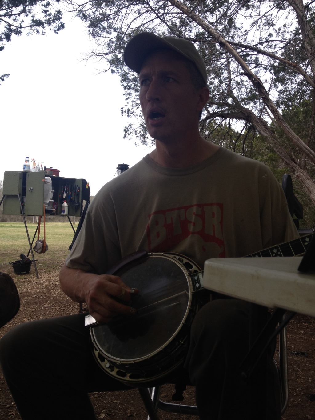 2014/03(March)/Troop214-Lake-Georgetown/1024x768_2014-03-22-Troop214-Lake-Georgetown-4-PatrickDuffy-banjo.JPG