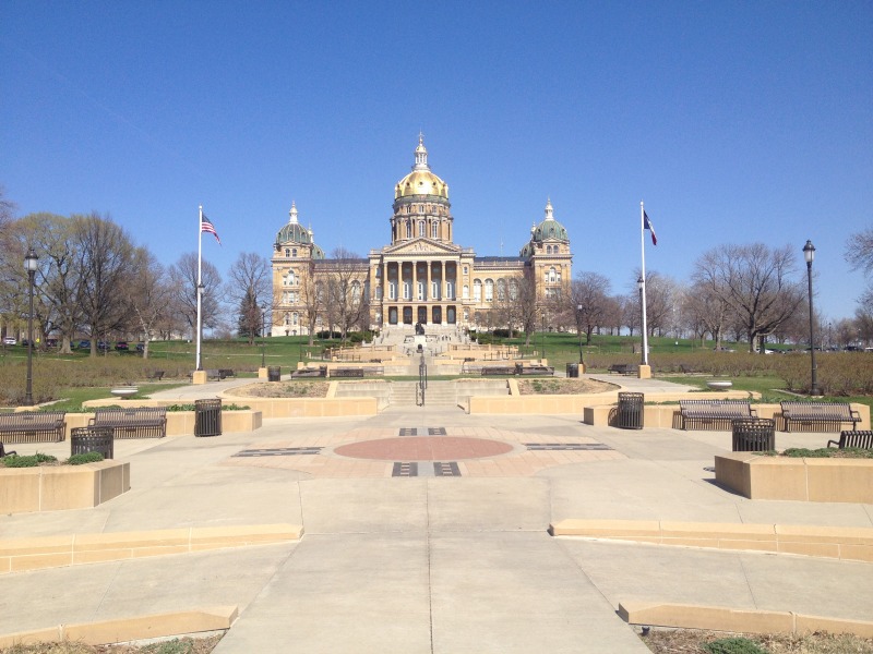 2014/04(April)/DesMoines-IA-wireless/800x600_2014-04-22-DesMoines-IA-5-Capital.JPG
