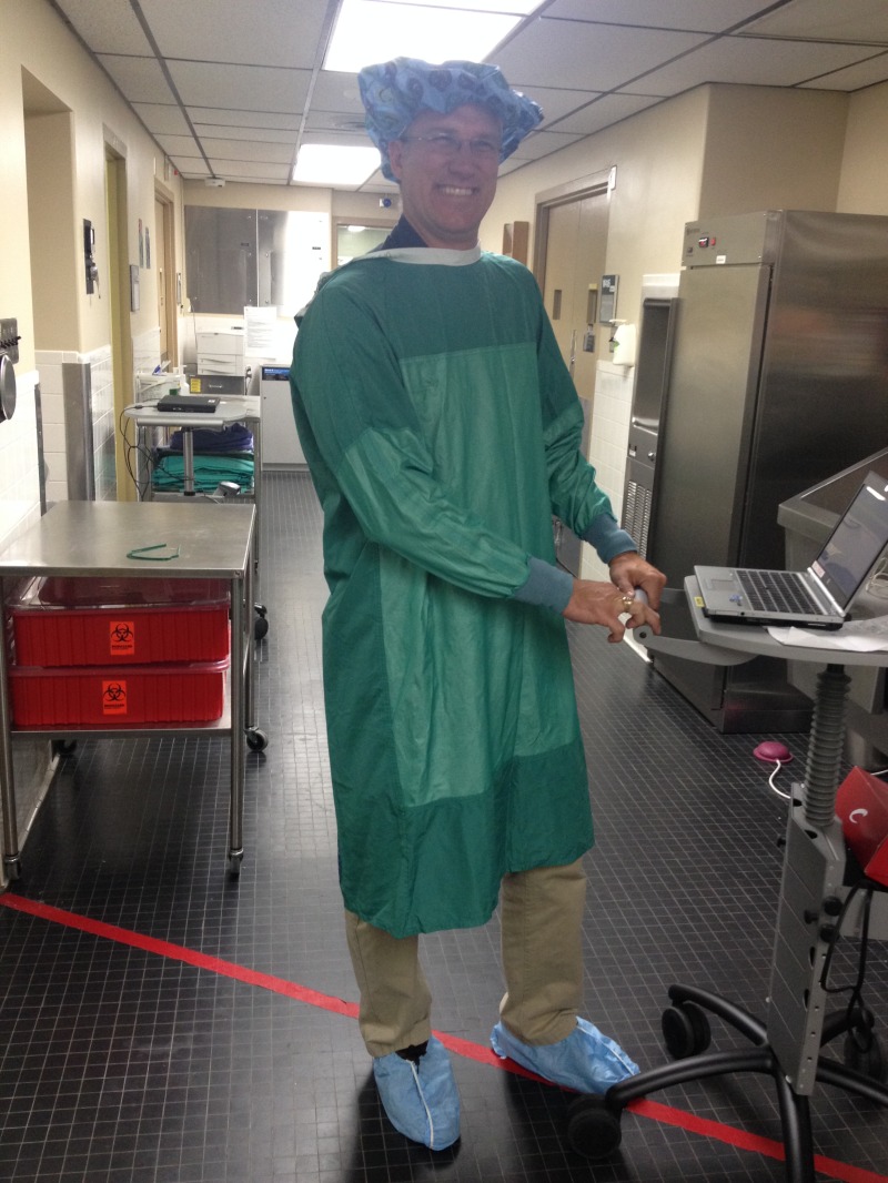 2014/04(April)/DesMoines-IA-wireless/800x600_2014-04-25--DesMoines-IA-1-Travis-scrubs-wireless.JPG