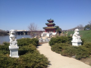 2014-04-22-DesMoines-IA-4-Japanese-Temple.JPG