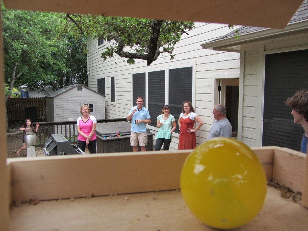 2014/04(April)/Easter/1024x768_2014-04-20-Easter-10-Janeen-Josh-Heather-Suzi-Jim-Chance.JPG