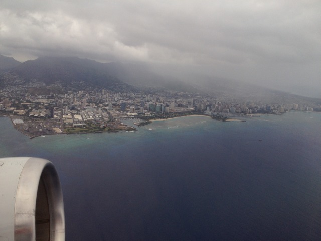 2014/04(April)/Hawaii-wireless/640x480_2014-04-10-Hawaii-5-airplane-takeoff.JPG