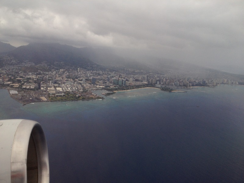 2014/04(April)/Hawaii-wireless/800x600_2014-04-10-Hawaii-5-airplane-takeoff.JPG