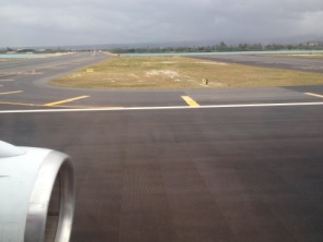 2014-04-10-Hawaii-1-airplane-takeoff.JPG