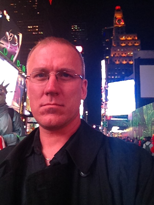 2014/04(April)/New-York-City-wireless/640x480_2014-04-03-New-York-City-Wireless-8-Travis.JPG