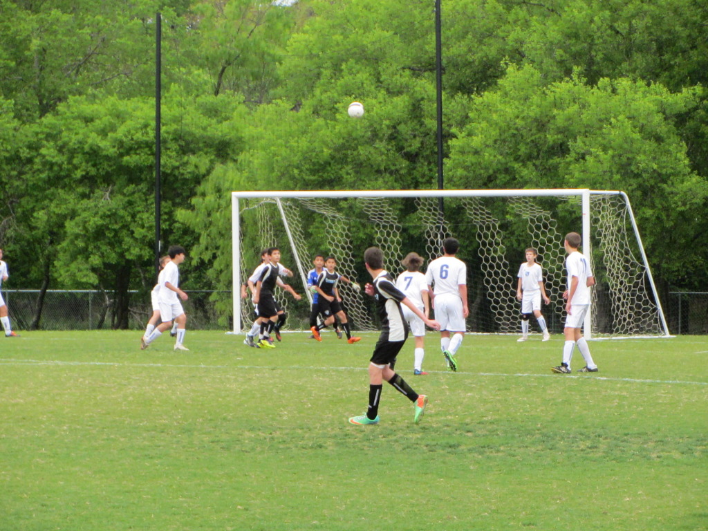 2014/04(April)/Soccer/1024x768_2011-04-10-Soccer-02.JPG