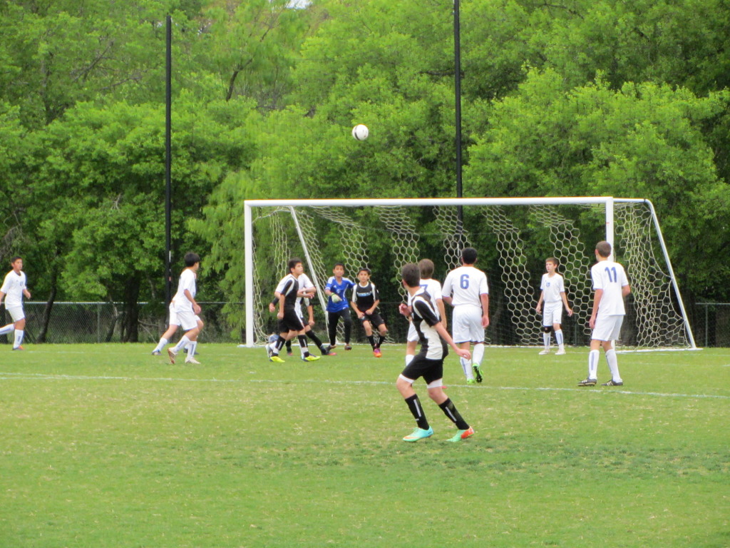 2014/04(April)/Soccer/1024x768_2011-04-10-Soccer-03.JPG