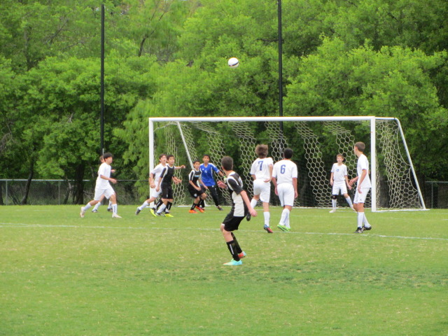 2014/04(April)/Soccer/640x480_2011-04-10-Soccer-01.JPG