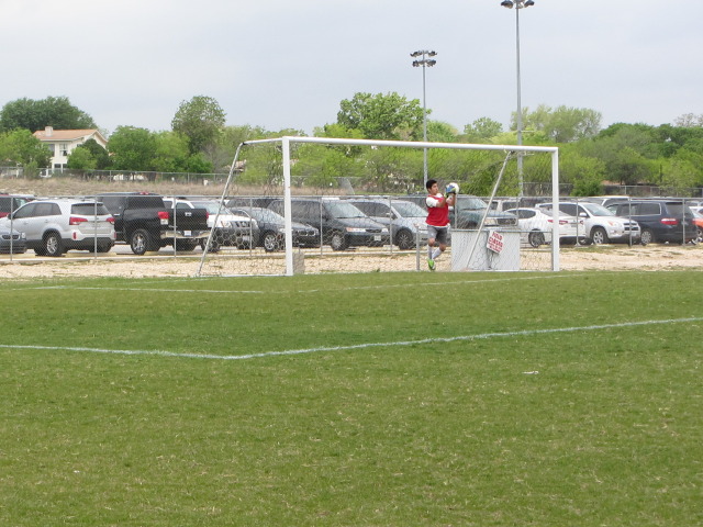 2014/04(April)/Soccer/640x480_2011-04-10-Soccer-12.JPG