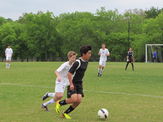 2014/04(April)/Soccer/640x480_2011-04-10-Soccer-15.JPG