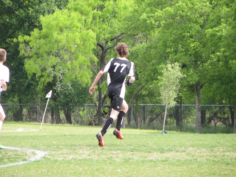 2014/04(April)/Soccer/800x600_2011-04-10-Soccer-20-Chance.JPG