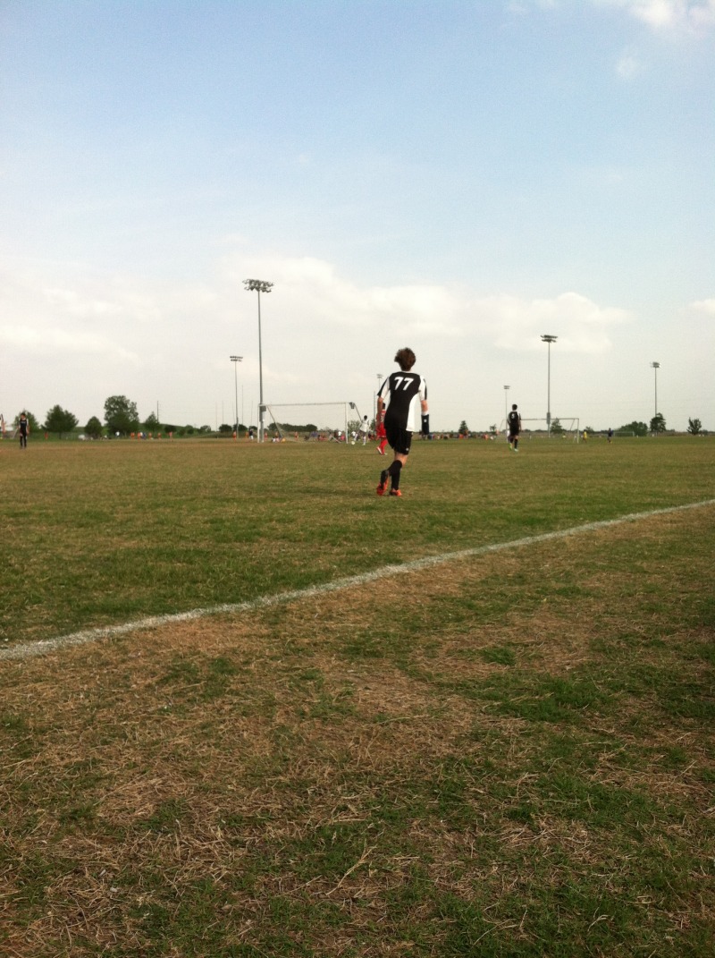 2014/04(April)/Soccer/800x600_2014-04-26-Soccer-2-Chance.JPG