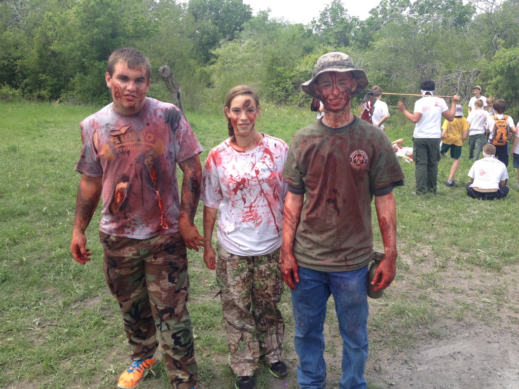 2014/04(April)/Troop214-Zomboree/1024x768_2014-04-12-Troop214-Zomboree-04.JPG