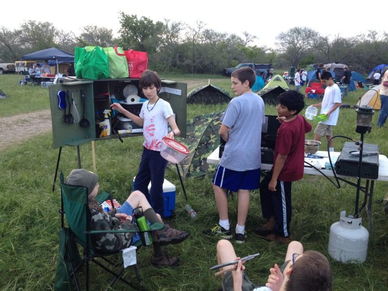 2014/04(April)/Troop214-Zomboree/800x600_2014-04-12-Troop214-Zomboree-02-Dax-Case-Krishanu-Tyler.JPG