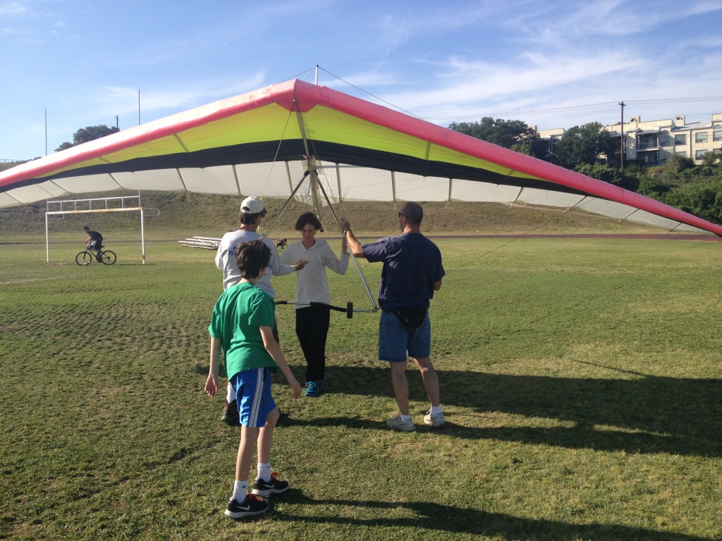 2014/05(May)/Hang-Gliding/1024x768_2014-05-16-HangGliding-Shane-12-Chance-Dax.JPG