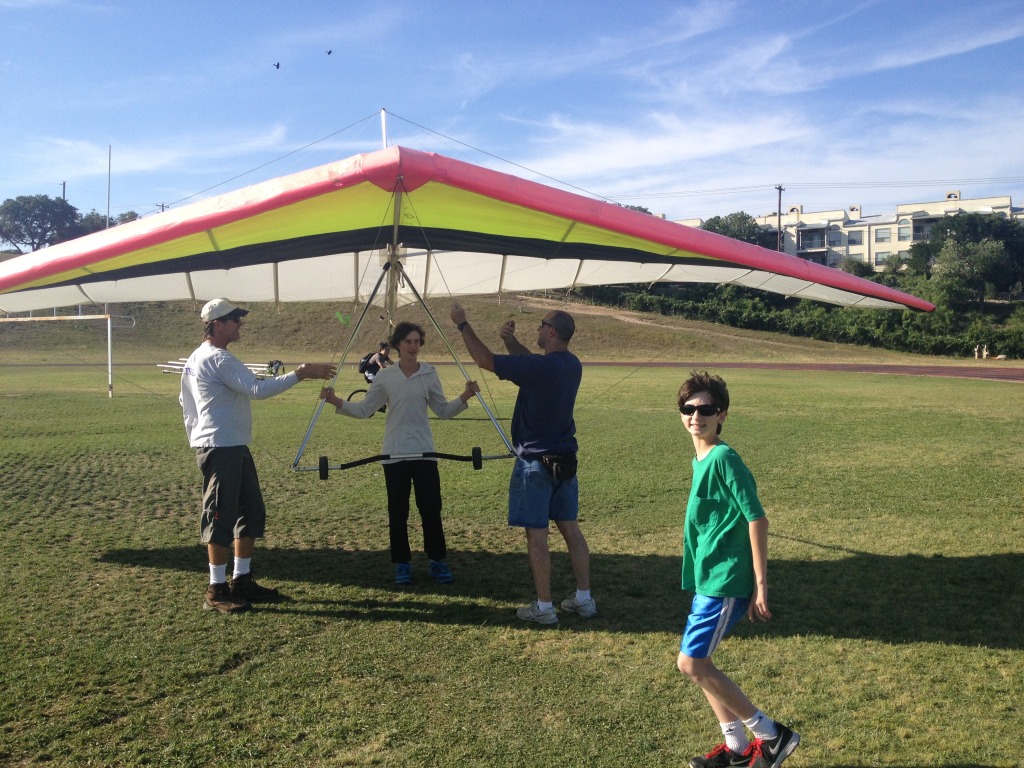 2014/05(May)/Hang-Gliding/1024x768_2014-05-16-HangGliding-Shane-13-Chance-Dax.JPG