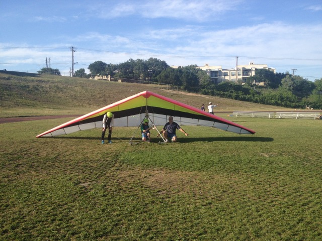 2014/05(May)/Hang-Gliding/640x480_2014-05-16-HangGliding-Shane-29-Dax-Chance.JPG