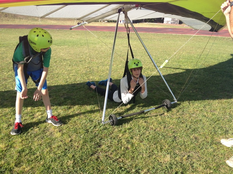 2014/05(May)/Hang-Gliding/800x600_2014-05-16-HangGliding-Shane-17-Chance-Dax.JPG