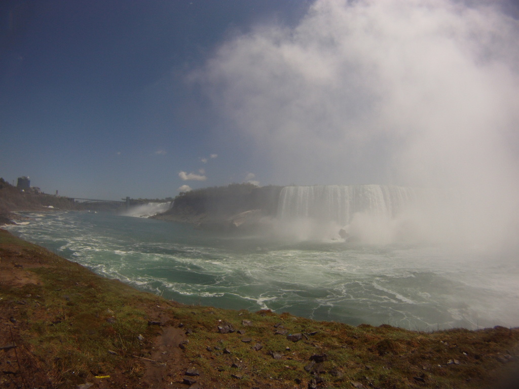 2014/05(May)/Niagara-Falls/1024x768_2014-05-24-Niagra-Falls-051.JPG