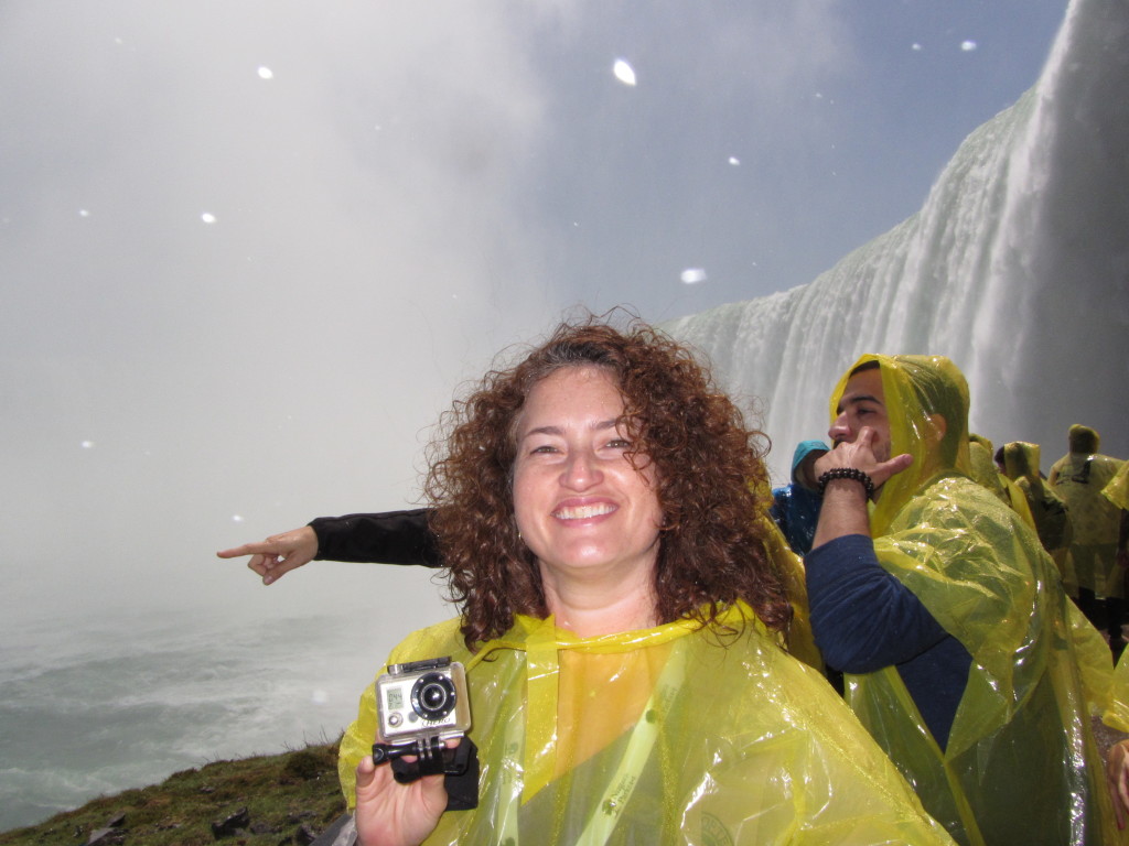 2014/05(May)/Niagara-Falls/1024x768_2014-05-24-Niagra-Falls-057-Suzi.JPG