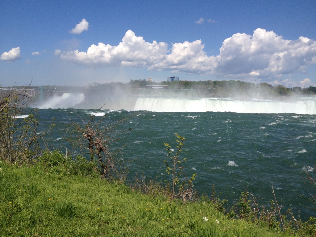2014/05(May)/Niagara-Falls/1024x768_2014-05-24-Niagra-Falls-123.JPG