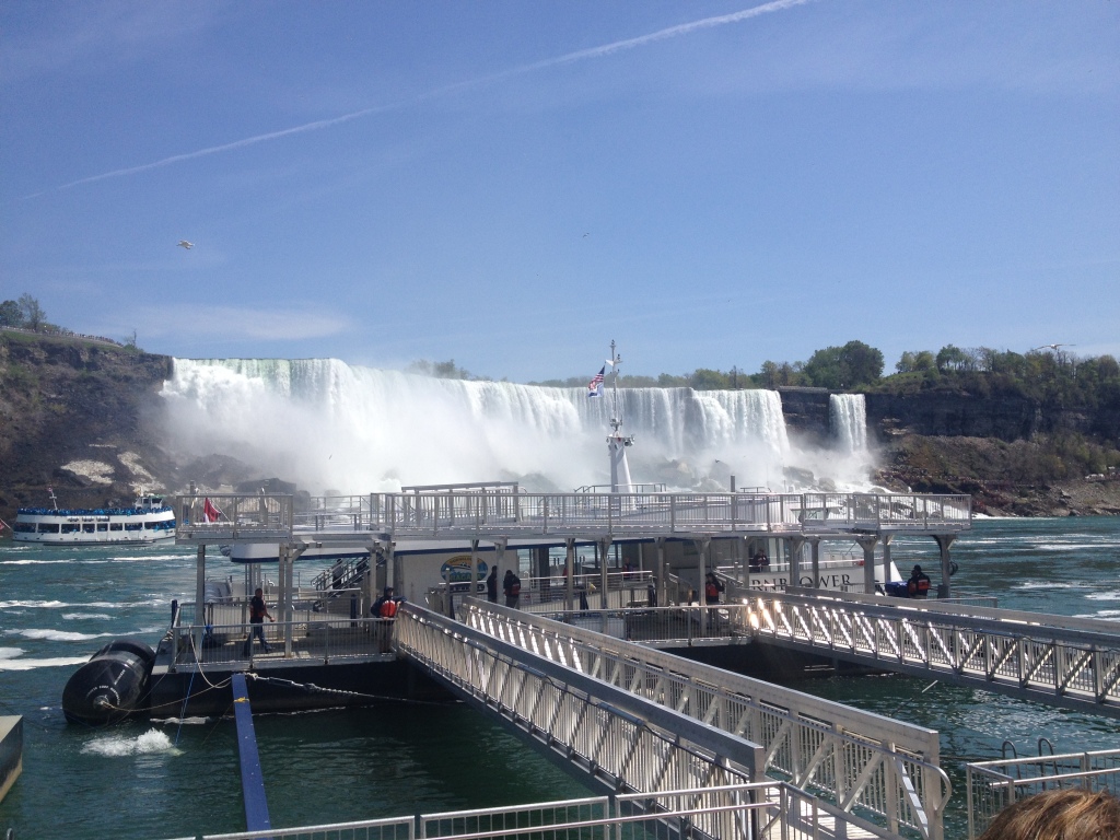 2014/05(May)/Niagara-Falls/1024x768_2014-05-25-Niagra-Falls-47.JPG