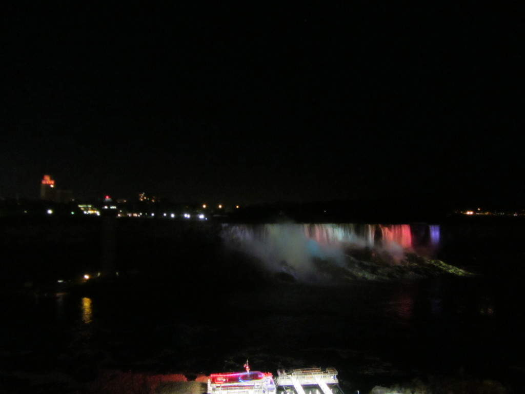 2014/05(May)/Niagara-Falls/1024x768_2014-05-25-Niagra-Falls-56.JPG