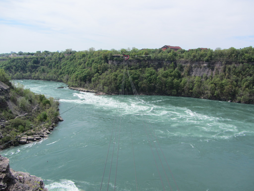 2014/05(May)/Niagara-Falls/1024x768_2014-05-26-Niagra-Falls-12.JPG