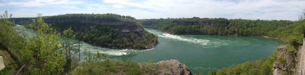 2014/05(May)/Niagara-Falls/1024x768_2014-05-26-Niagra-Falls-25.JPG