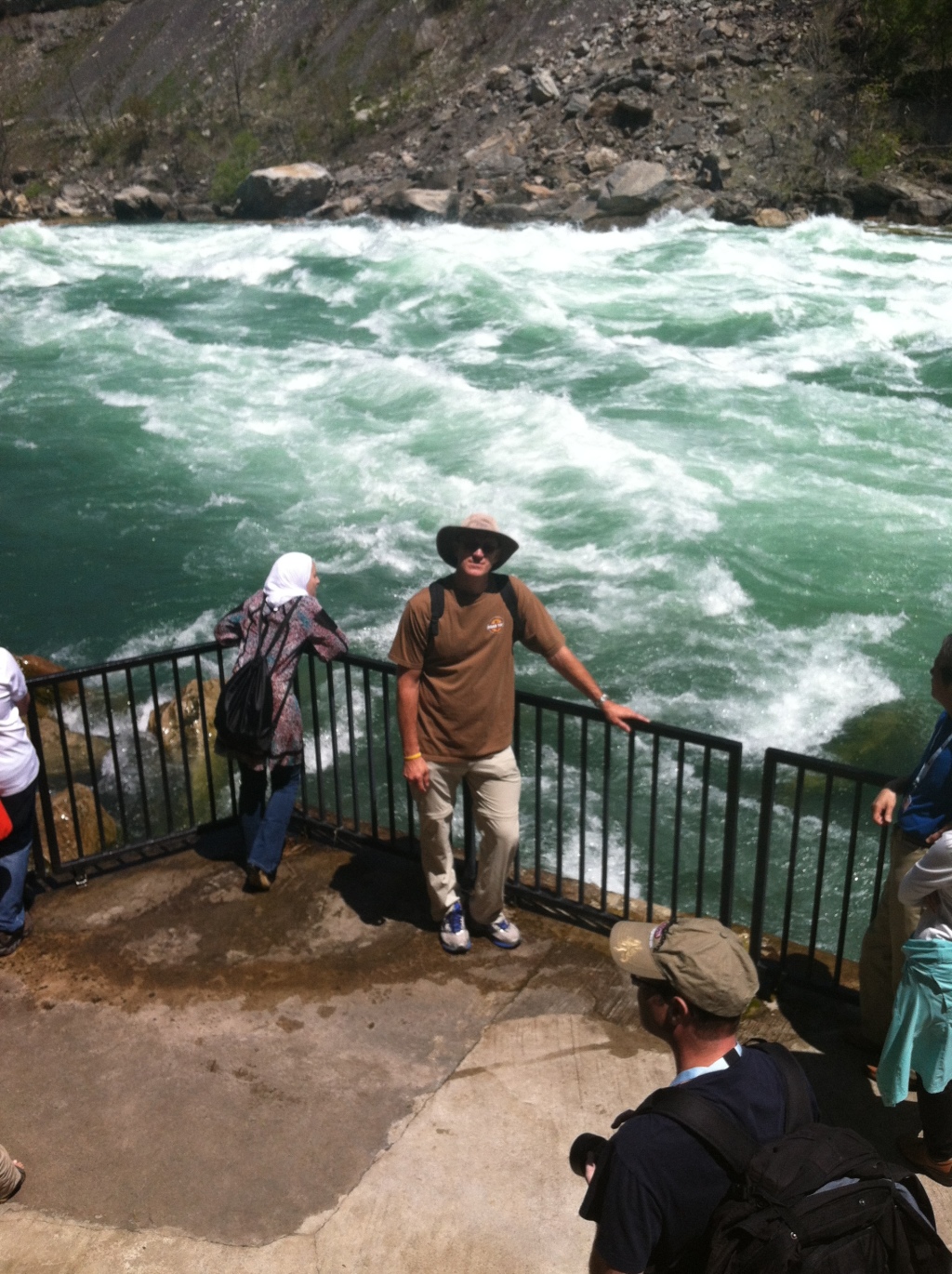 2014/05(May)/Niagara-Falls/1024x768_2014-05-27-Niagra-Falls-28-Travis.JPG