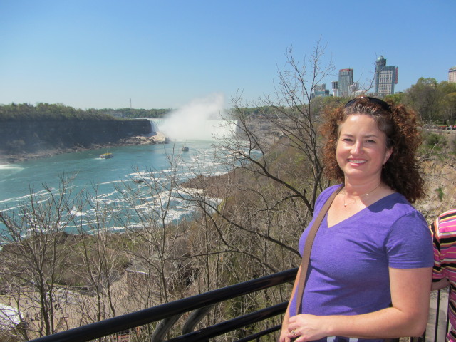 2014-05-24-Niagra-Falls-019-Suzi.JPG