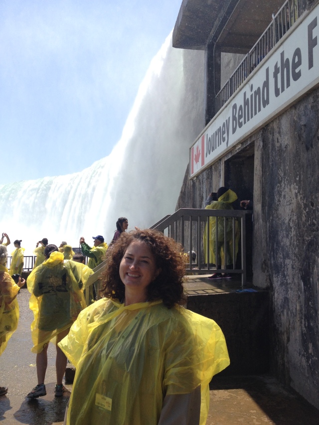 2014/05(May)/Niagara-Falls/640x480_2014-05-24-Niagra-Falls-104-Suzi.JPG