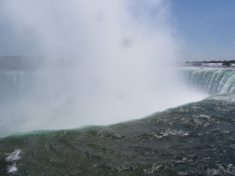 2014/05(May)/Niagara-Falls/800x600_2014-05-24-Niagra-Falls-032.JPG