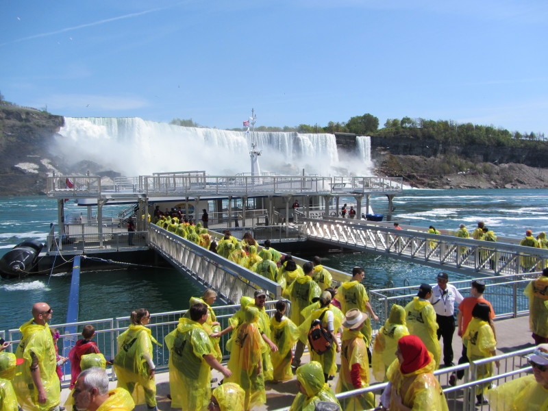 2014/05(May)/Niagara-Falls/800x600_2014-05-25-Niagra-Falls-31.JPG