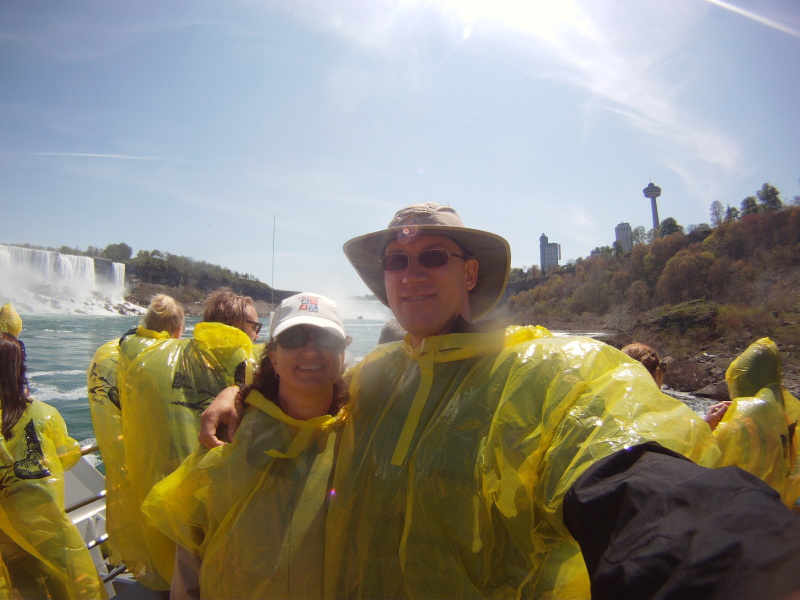 2014/05(May)/Niagara-Falls/800x600_2014-05-25-Niagra-Falls-39-Suzi-Travis.JPG