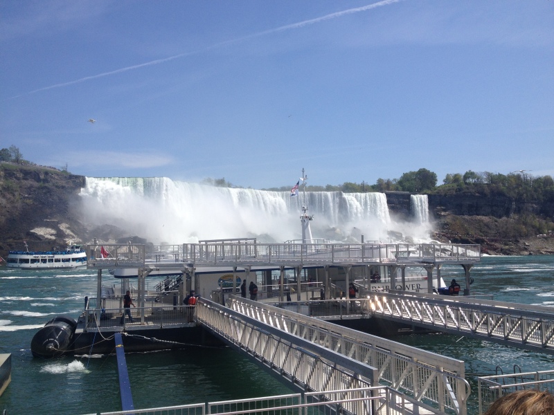 2014/05(May)/Niagara-Falls/800x600_2014-05-25-Niagra-Falls-47.JPG