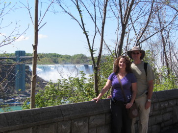 2014-05-24-Niagra-Falls-006-Suzi-Travis.JPG
