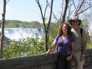 2014-05-24-Niagra-Falls-007-Suzi-Travis.JPG