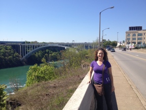 2014-05-24-Niagra-Falls-034-Suzi.JPG