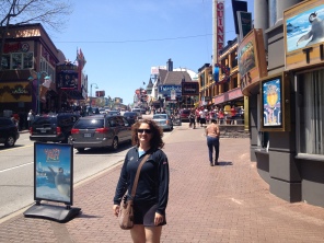 2014-05-25-Niagra-Falls-26-Suzi.JPG