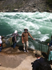2014-05-27-Niagra-Falls-28-Travis.JPG