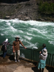 2014-05-27-Niagra-Falls-29-Travis.JPG