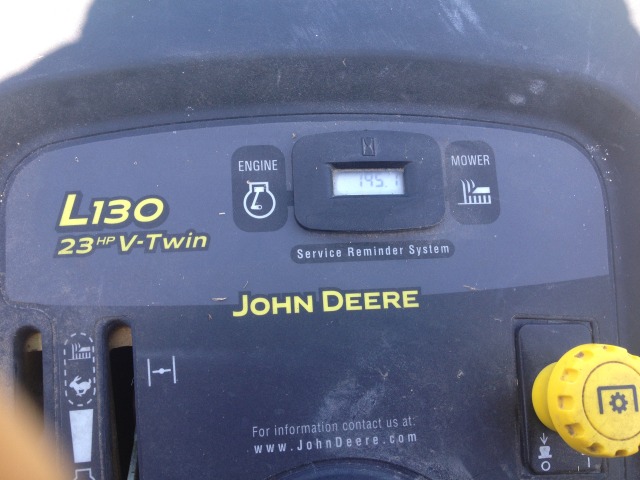 2014-05-04-JohnDeere-L130-Mower-08.JPG