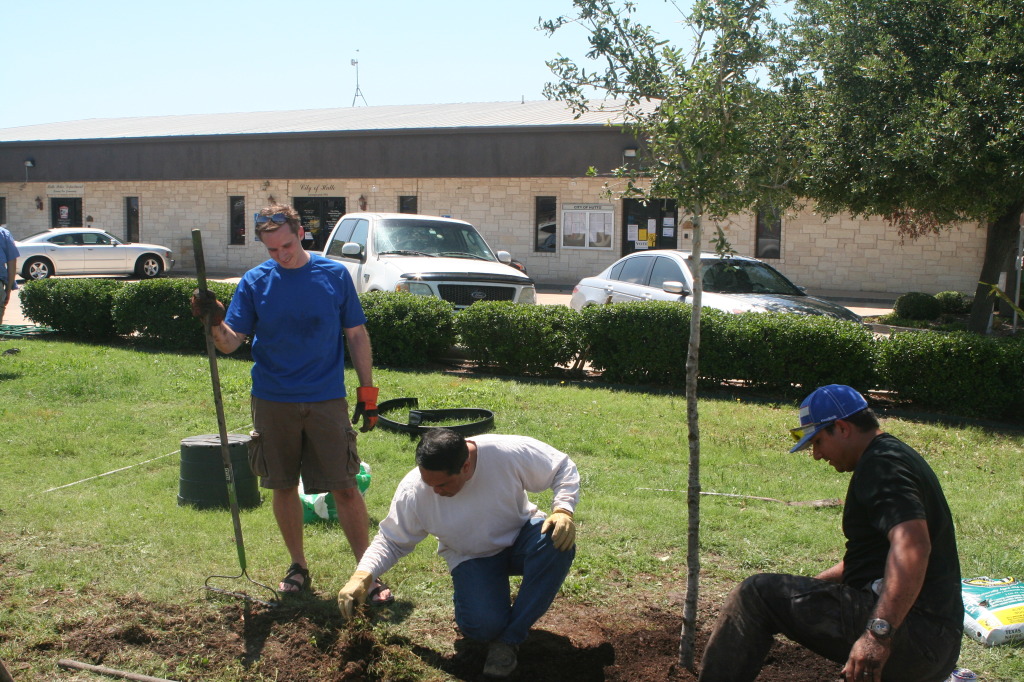 2014/05(May)/Troop214-Chance-Eagle-Project/1024x768_2014-05-10-Chance-Eagle-Project-122-Josh-Tony.JPG